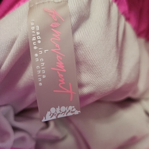 FP Movement The way home shorts. Hot neon pink. Size Large - Picture 10 of 10